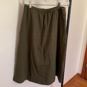 Kamp Kloz XL Olive green athletic skirt